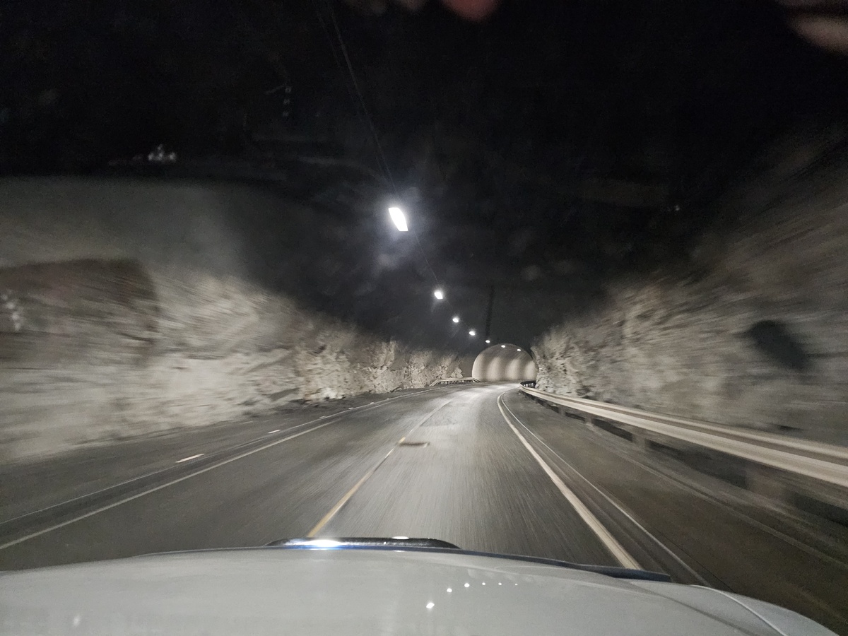 Тоннель из Вардё во внешний мир.