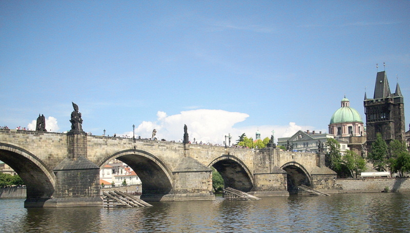Карлов мост