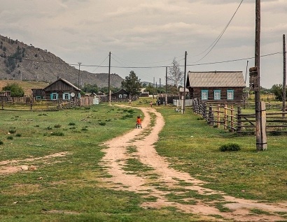 Илл.: Забайкальская деревня. Фото из Интернета.