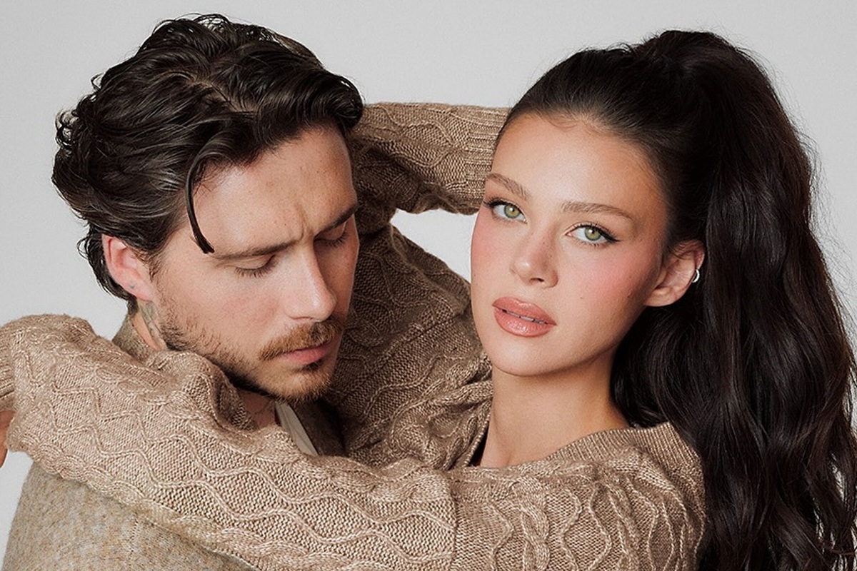     Жена Бруклина Бекхэма публично похвалила его за то, что он прекратил отношения с родителями