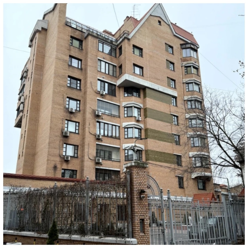 Квартира раздора находится в этом доме