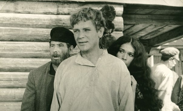 Кадр из фильма "Вечный зов" 