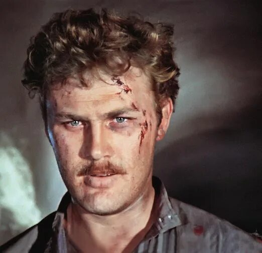 Валерий Хлевинский в роли Антона Савельева