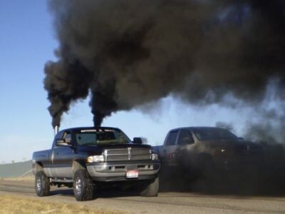    Аналитики: люди теряют интерес к электрокарам и гибридам