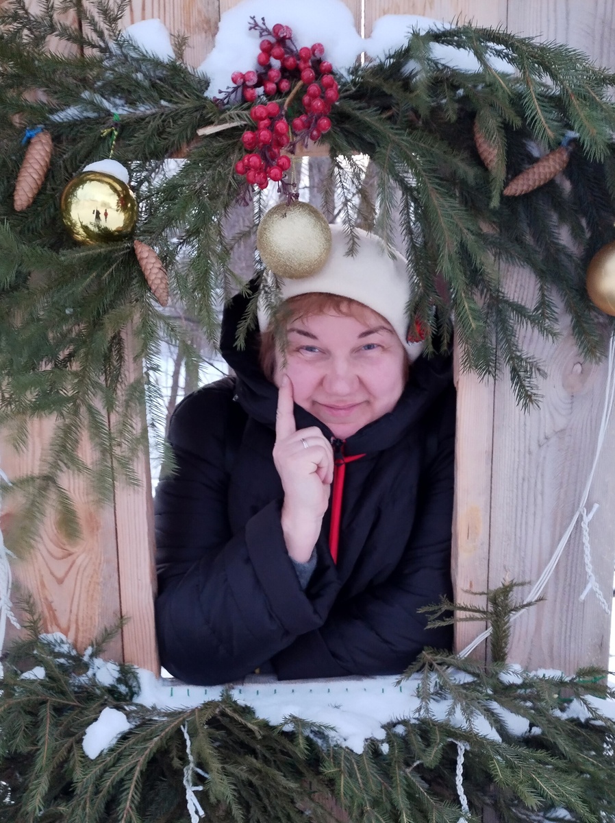 У подножия Царёва кургана.