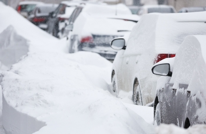 Снегопад в Приволжском федеральном округе парализовал трассы