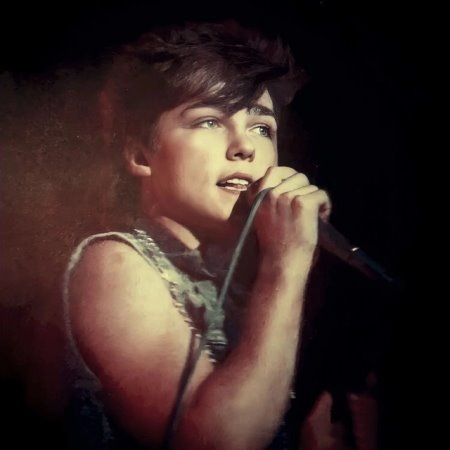 Теперь в кафе "Вареничная номер 1" появился постер с Юрой