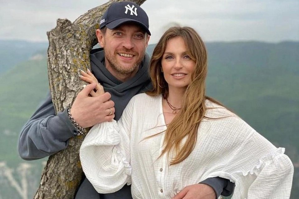    Саша Савельева вернулась к Кириллу Сафонову Личная страничка героя публикации в соцсети