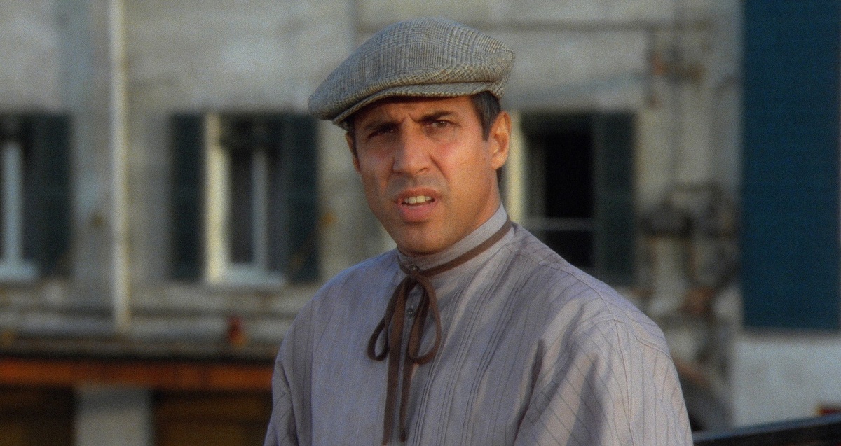   Адриано Челентано, кадр из фильма «Особые приметы: Красавчик» (1983)