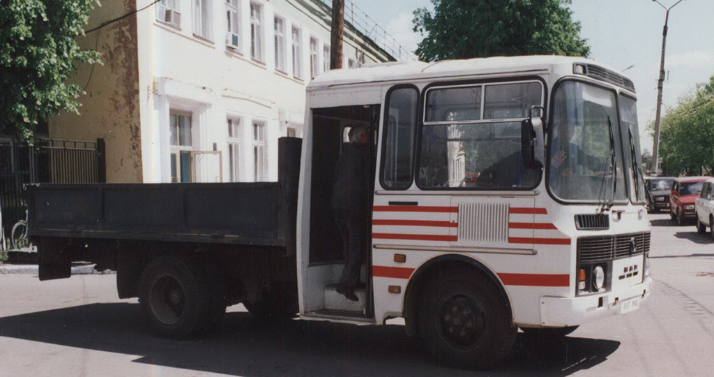Я его слепила из того, что было: как и зачем в СССР делали нетоварные автомобили