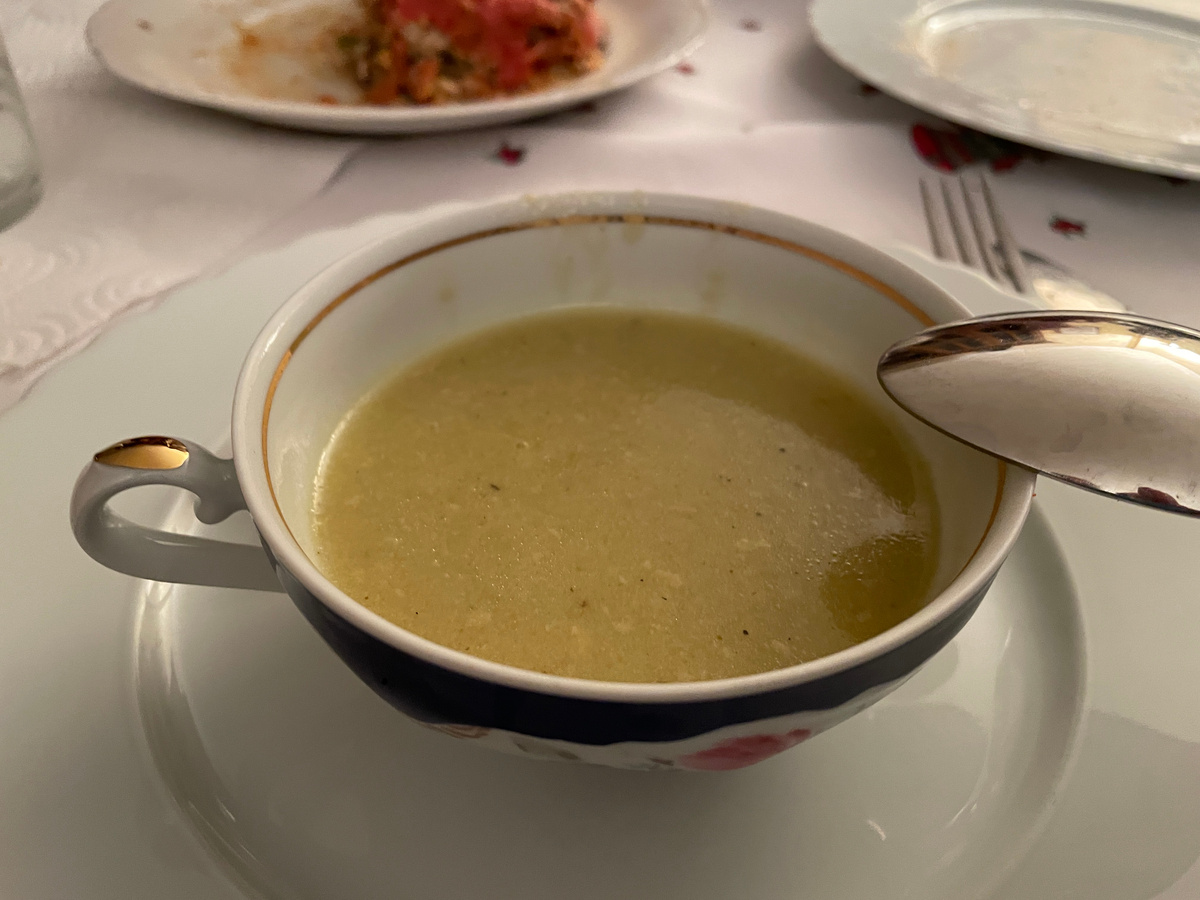 Супчик с необычным названием "вишисуаз", которое испанцы произносят на свой манер "бисисуа"