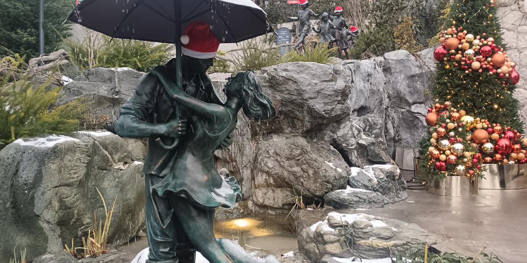 На поиски новогоднего настроения — в Алупку!  Старый город.