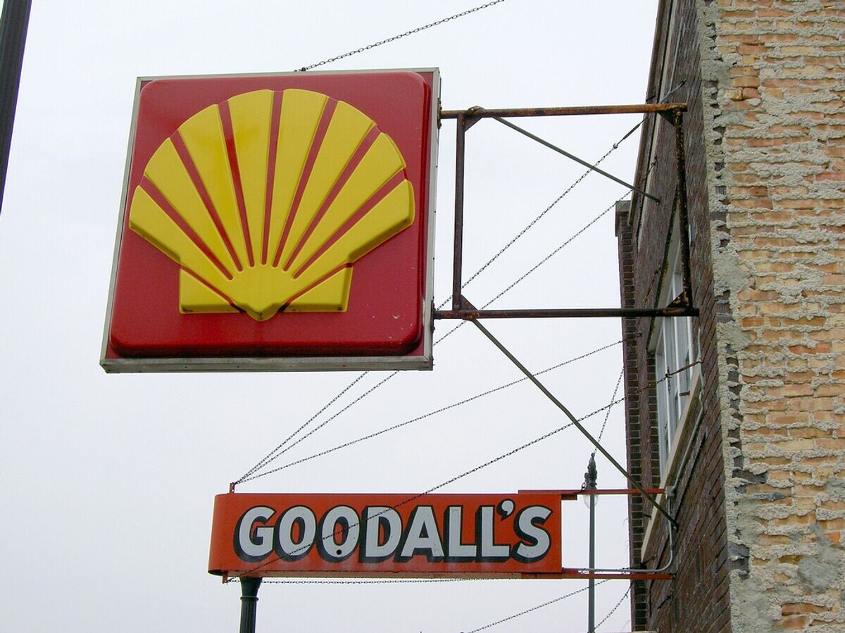    Англо-голландский концерн Shell | © Flickr / AdamL212
