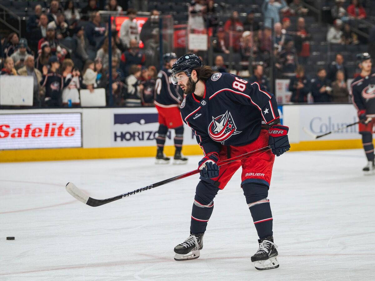    Хоккеист "Коламбус Блю Джекетс" Кирилл Марченко | © Фото : twitter.com/bluejacketsnhl