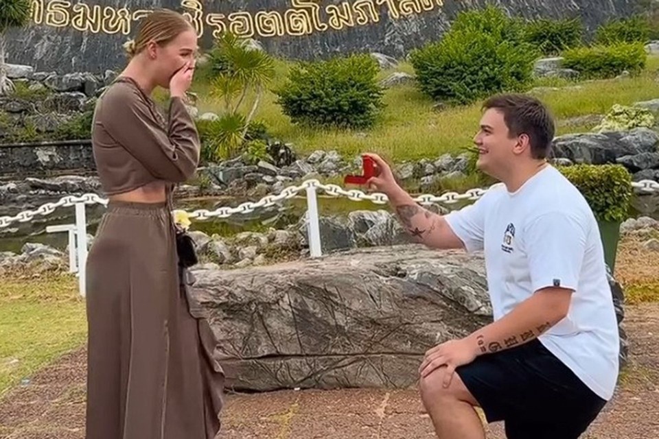    Александр и Ульяна Круг кадр ТВ-трансляции