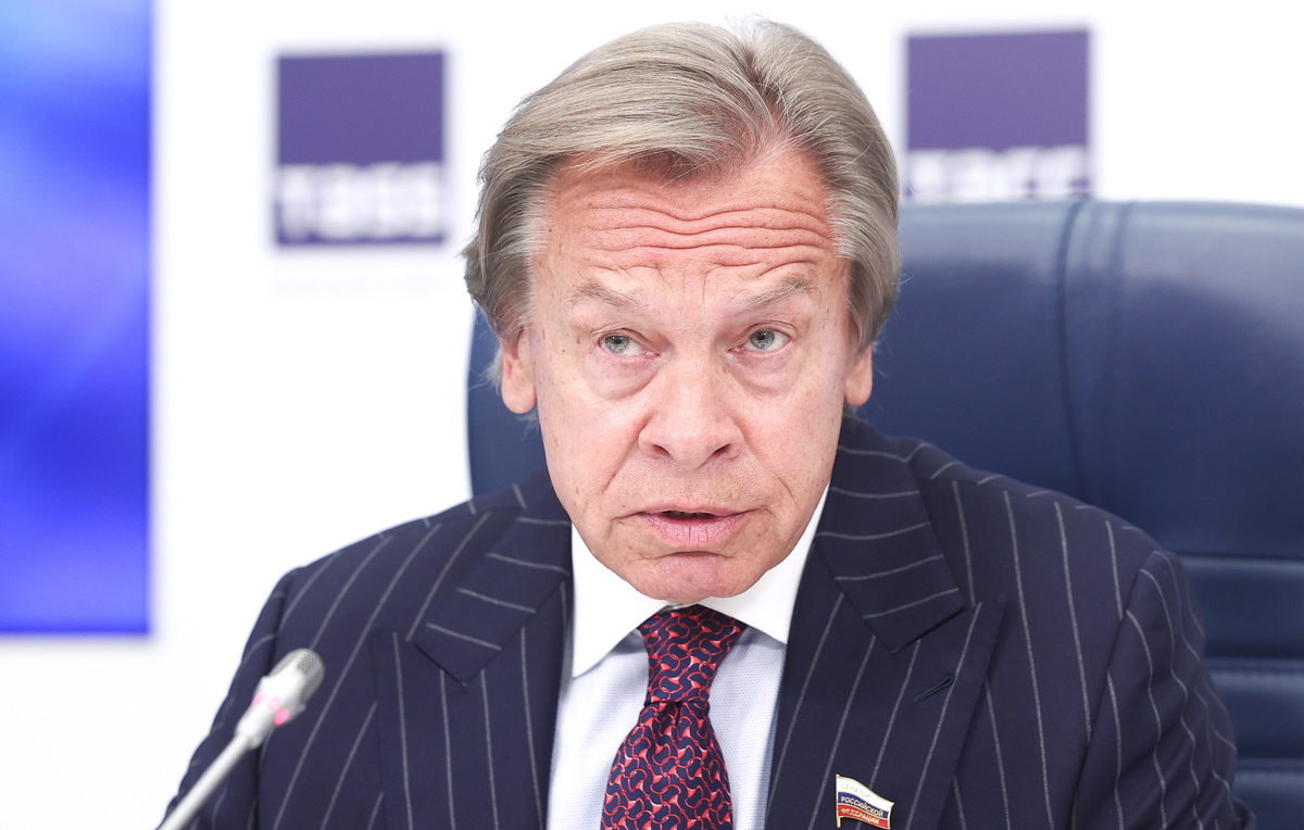    Председатель комиссии Совета Федерации по информационной политике и взаимодействию со СМИ Алексей Пушков   Софья Сандурская/ТАСС