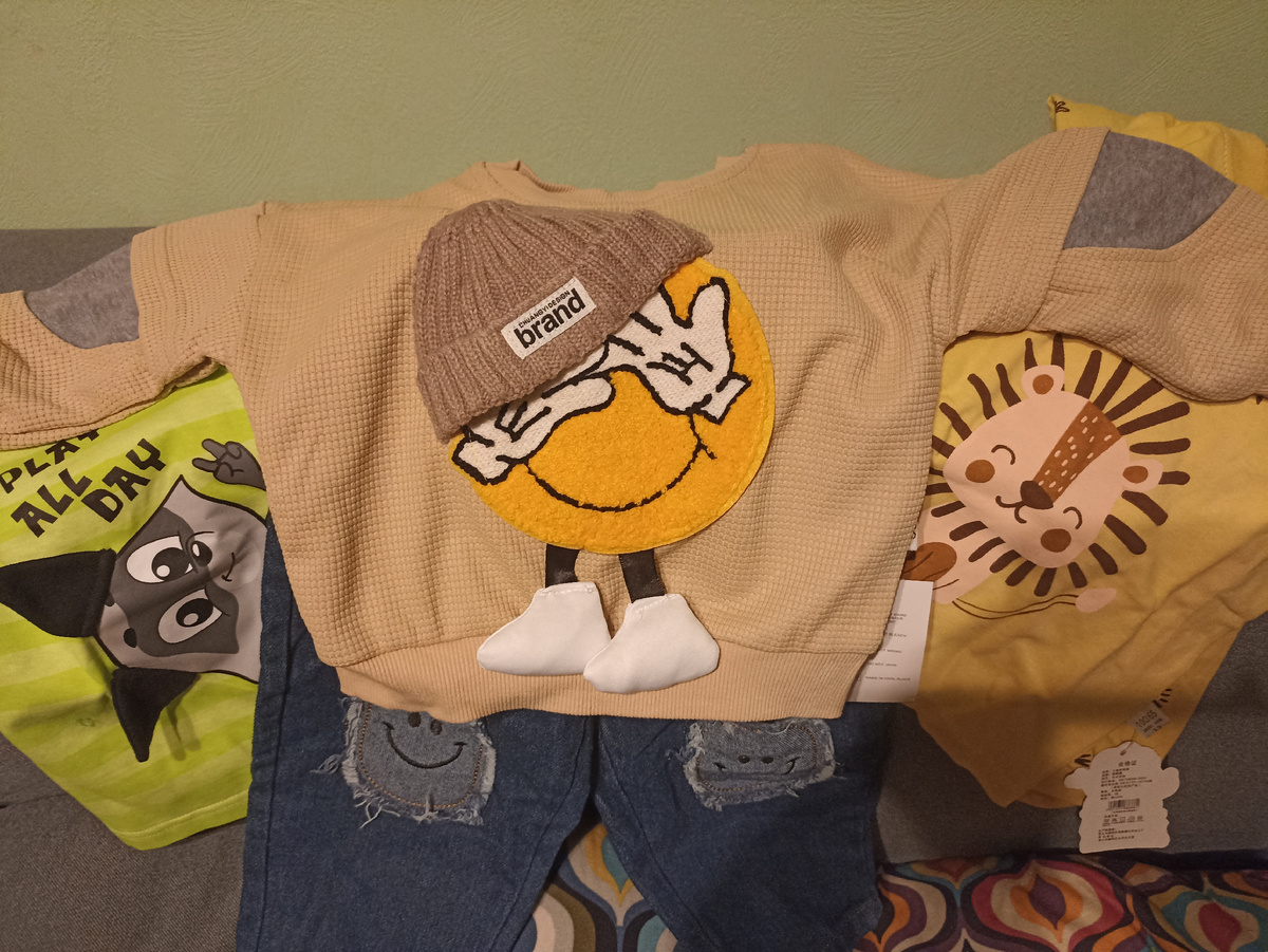 Это самому младшенькому крестнику