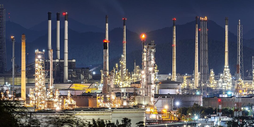 Цена нефти Brent снизилась более чем на 1% на фоне захвата президента Венесуэлы Николаса Мадуро военными США