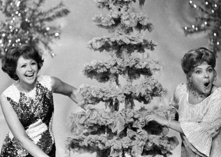 Наталья Селезнева и Ольга Аросева