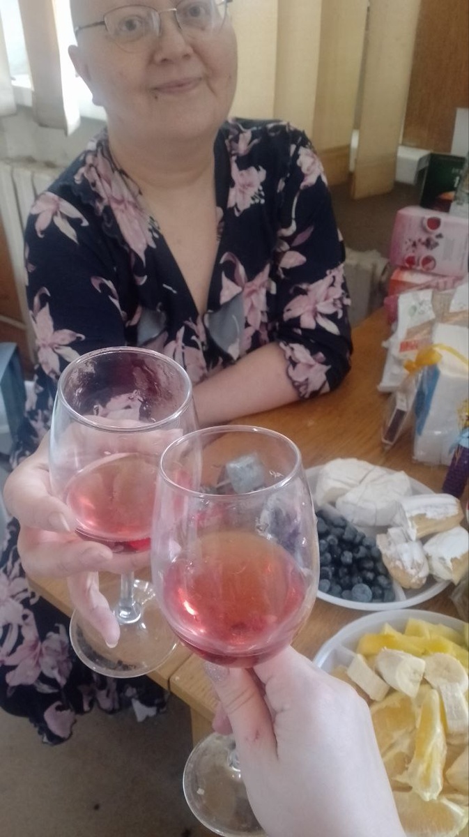 31.12 с подругой днем, шампанское безалкогольное