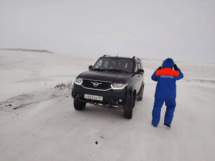                             Спасатели патрулируют побережье / Фото: служба спасения Чукотки