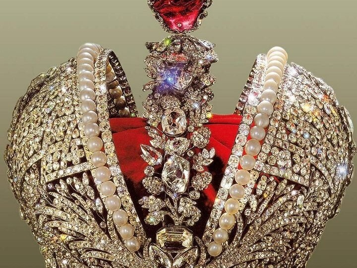 Уникальные императорские короны, тиары, диадемы, венцы. ч 1. КОРОНЫ И ЦАРСКИЕ ВЕНЦЫ РОССИЙСКОЙ ИМПЕРИИ. Елена Вагнер Федосеева.