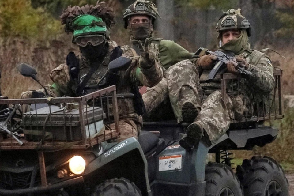    РИАН: Спецназ ГУР ВСУ выводят с волчанского направления из-за потерь REUTERS