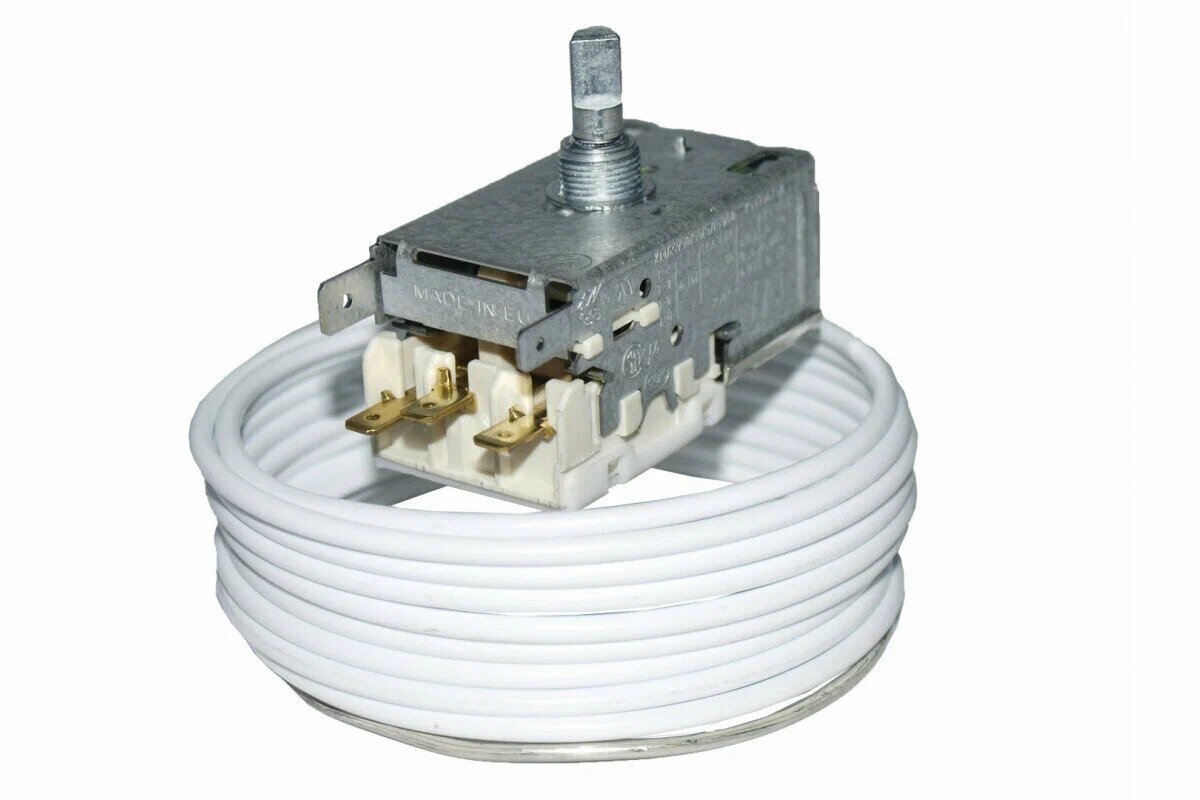 Так выглядит термостат бытового холодильника. 