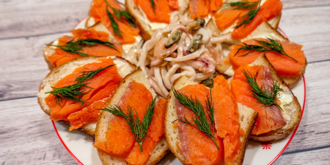 Морская тарелка за 5 минут. К празднику или особому случаю - идеальный варинат закуски!