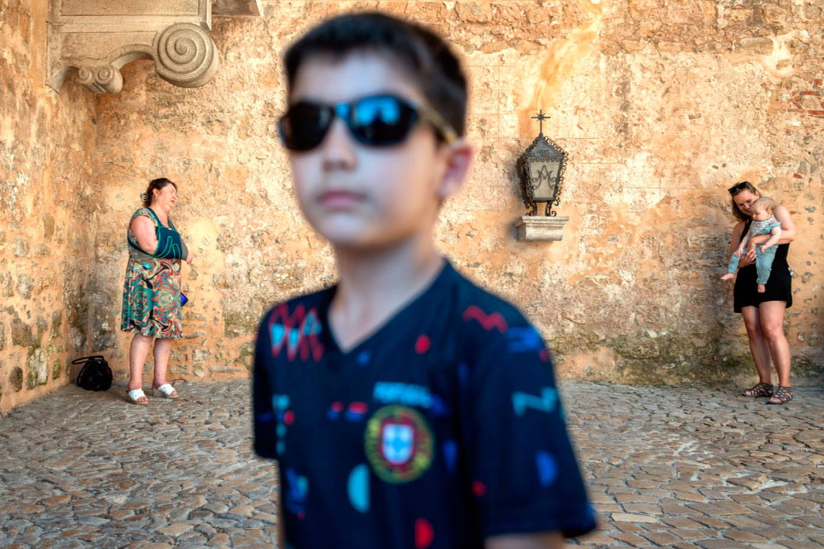 Движение назад ведет к потере себя, подчинению матери и растворению в бессознательном