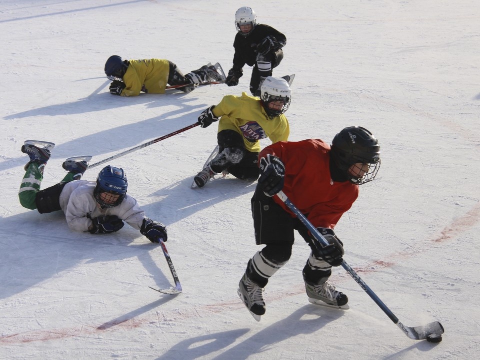    . Олег УКЛАДОВ