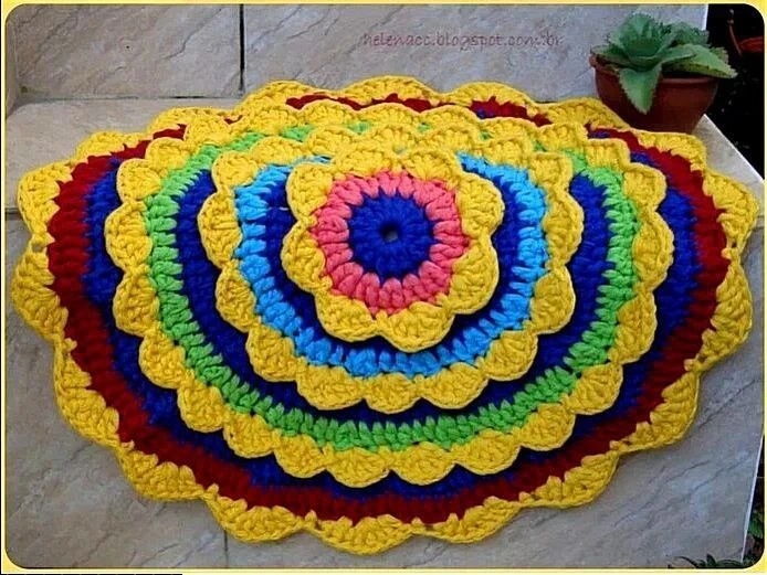 Вязание для домашнего декора: вазочки, коврики, занавески, пледы