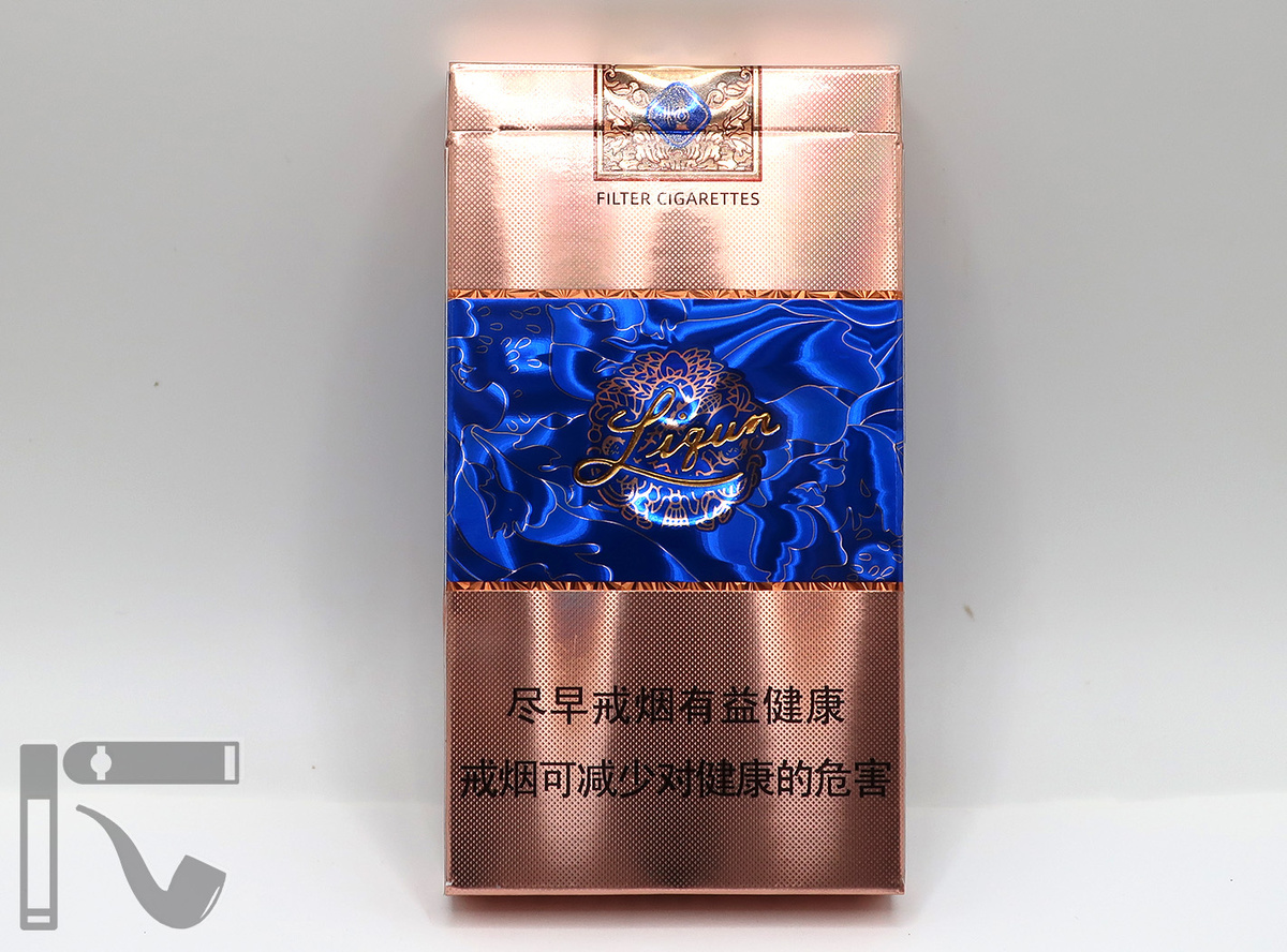 Сигареты Liqun Xihulian Slim. Фото: © канал "Уголок Курильщика"