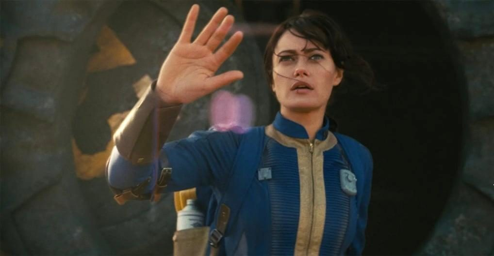 Элла Пернел в образе жизнерадостной и неунывающей Люси — отличный выбор создателей шоу