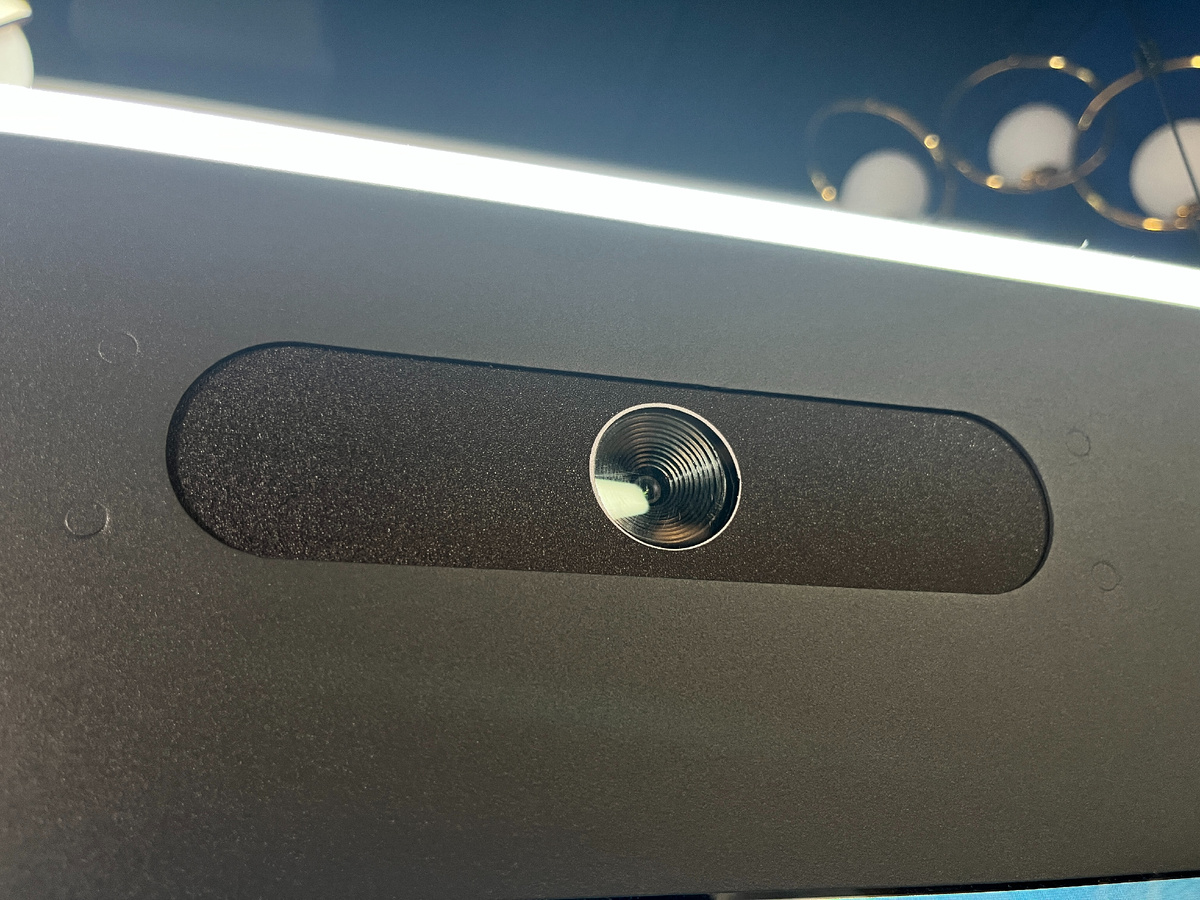 Пролистайте, чтобы увидеть как работает фотобудка. Подробное видео есть на нашем сайте robotail.ru и ниже в статье