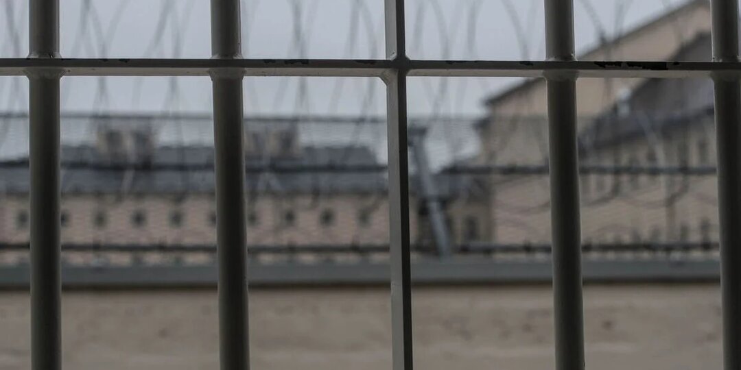 Бывшего начальника колонии приговорили к тюремному сроку в Павлодаре