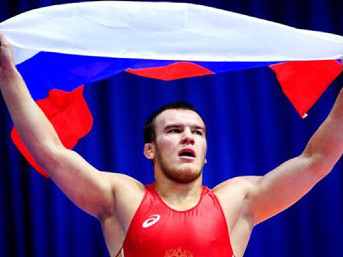    Двукратный победитель юниорского чемпионата Европы по борьбе Юрий Власко | © Фото : Федерация спортивной борьбы России