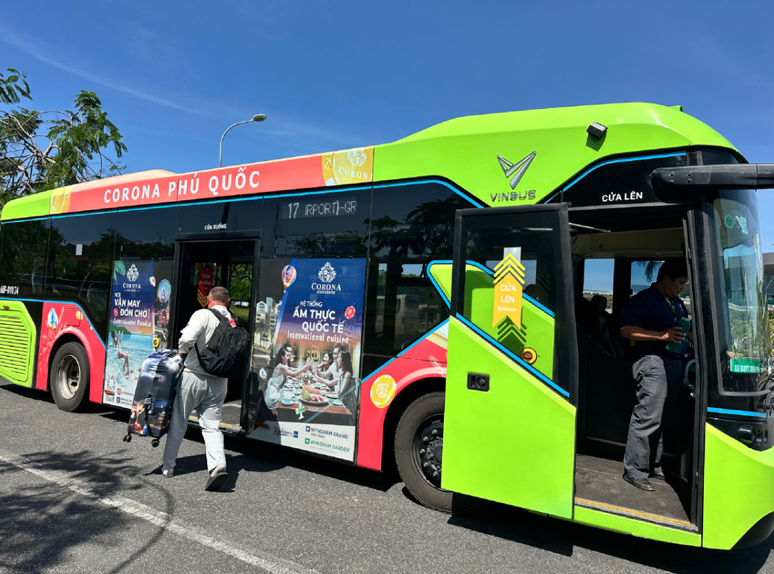 Зеленый автобус 19 и 17 на Фукуоке теперь платные.