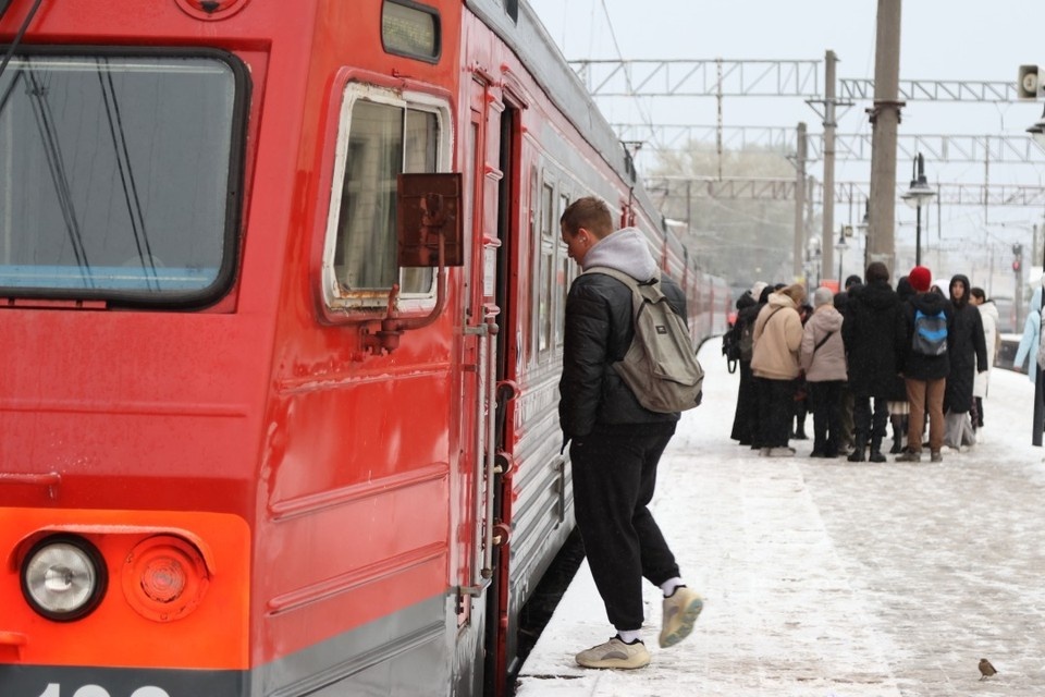    Билет на современные электрички будет таким же, как и на старые модели. Вероника ОВСЯННИКОВА