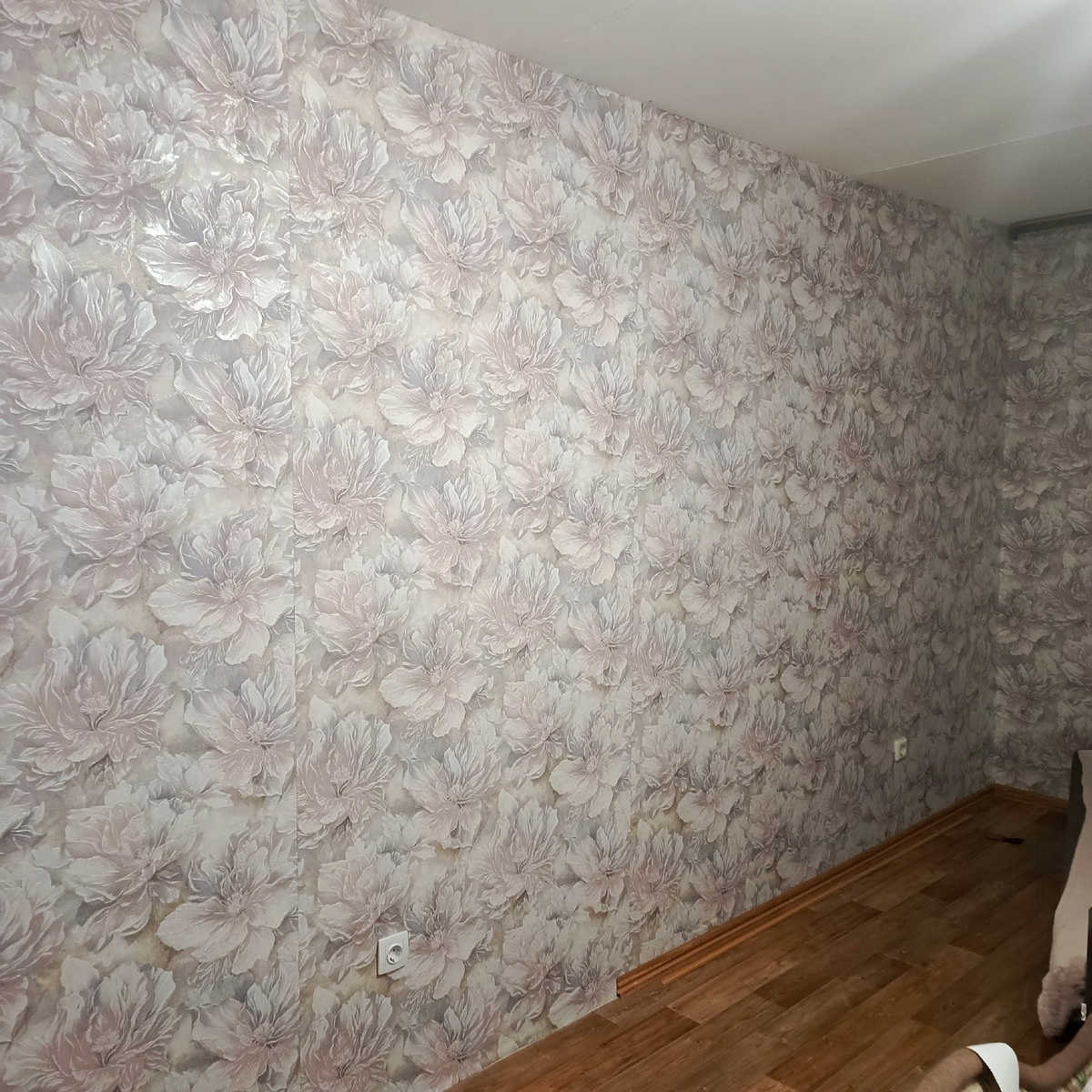 Закончила в три часа ночи