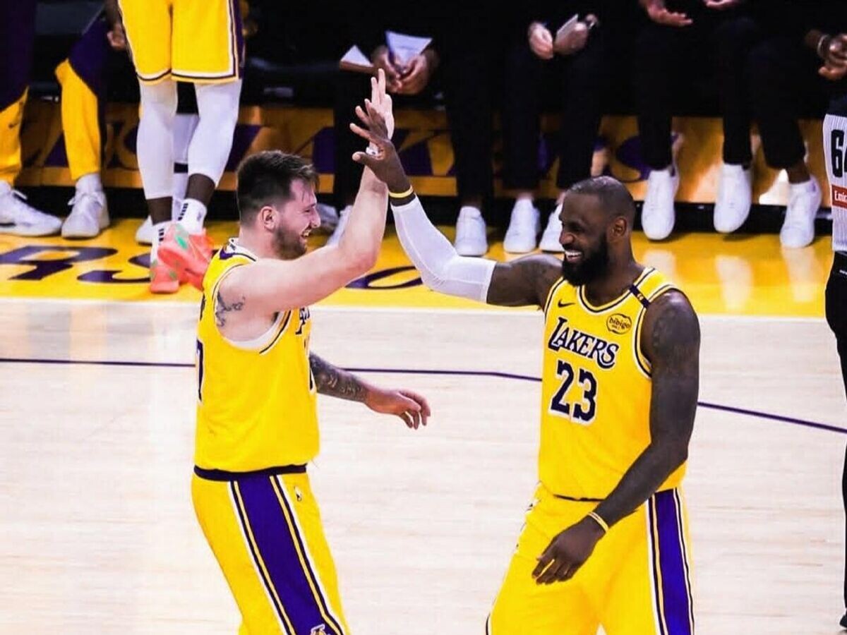    Лука Дончич и Леброн Джеймс | © Соцсети баскетболиста