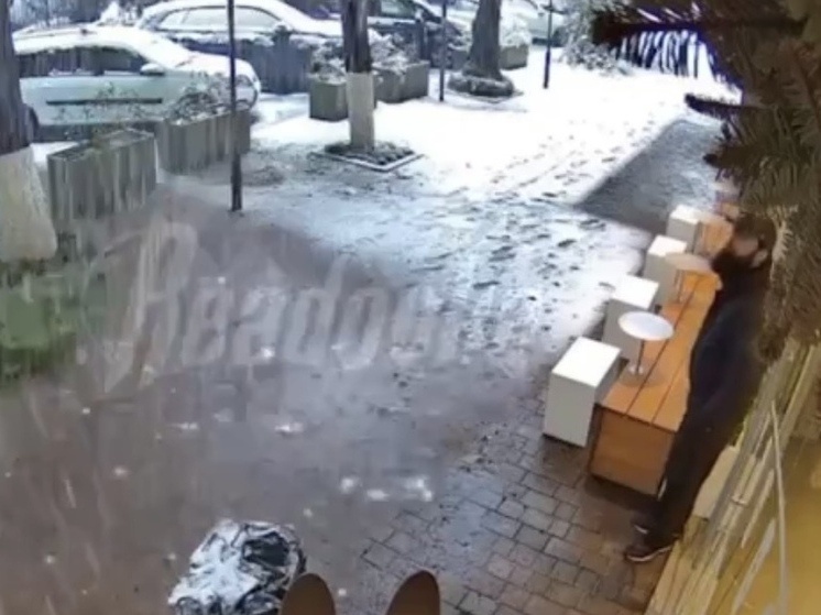     Скриншот видео: t.me/chp_sochi