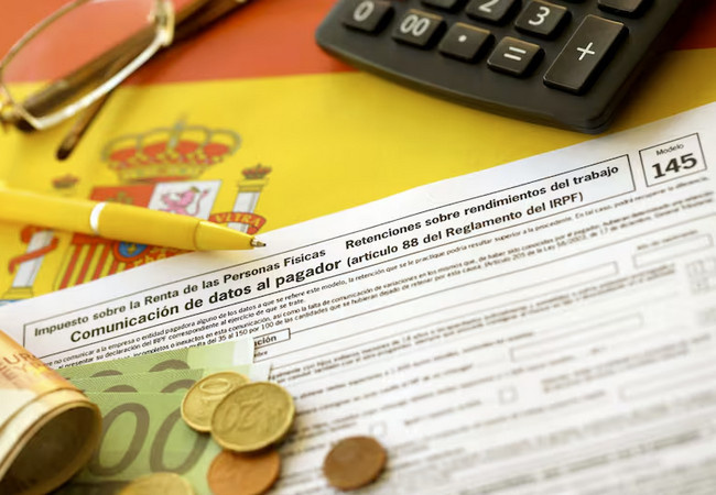 В Испании отменили обязательную подачу налоговой декларации для сохранения пособия по безработице