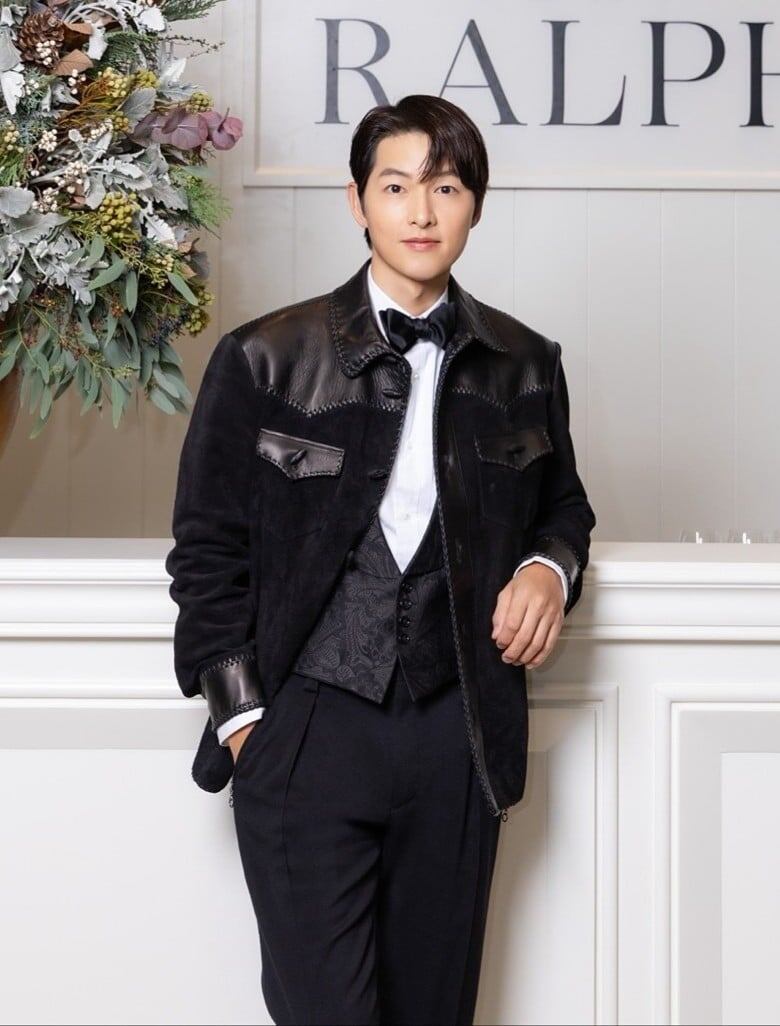    Фото: @hi_songjoongki