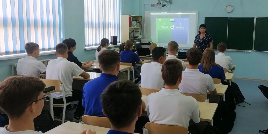 В списке больше 300 школ: как в Ростовской области массово занижали зарплату учителям