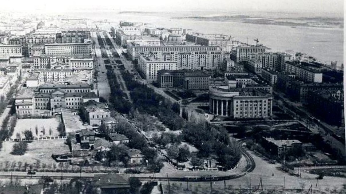 (Сталинград 1955 год)