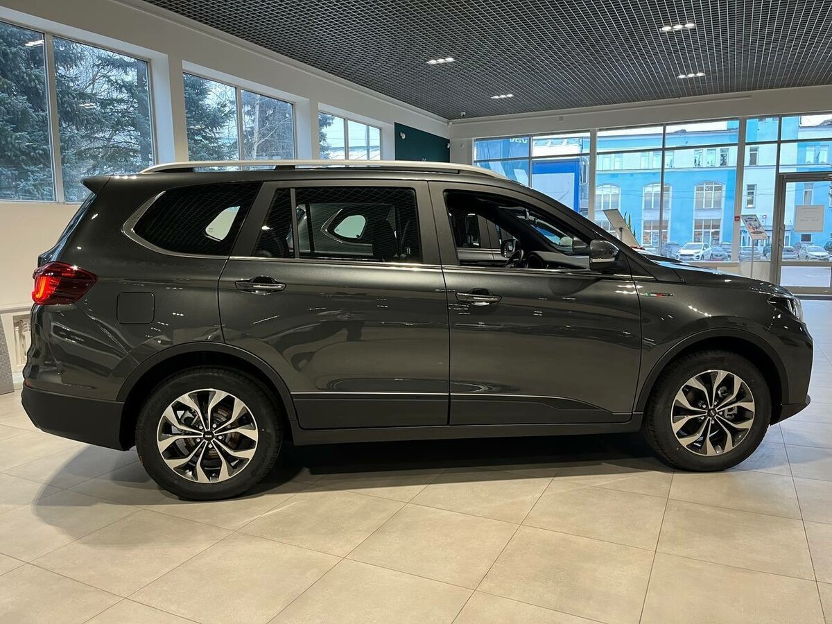 Самый дешёвый 7-местный кроссовер в РФ. Источник иллюстрации - auto.ru