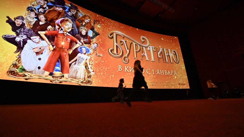    Волгоградская молодежь тратит деньги Пушкинской карты не только на театры и музеи. Иван МАКЕЕВ