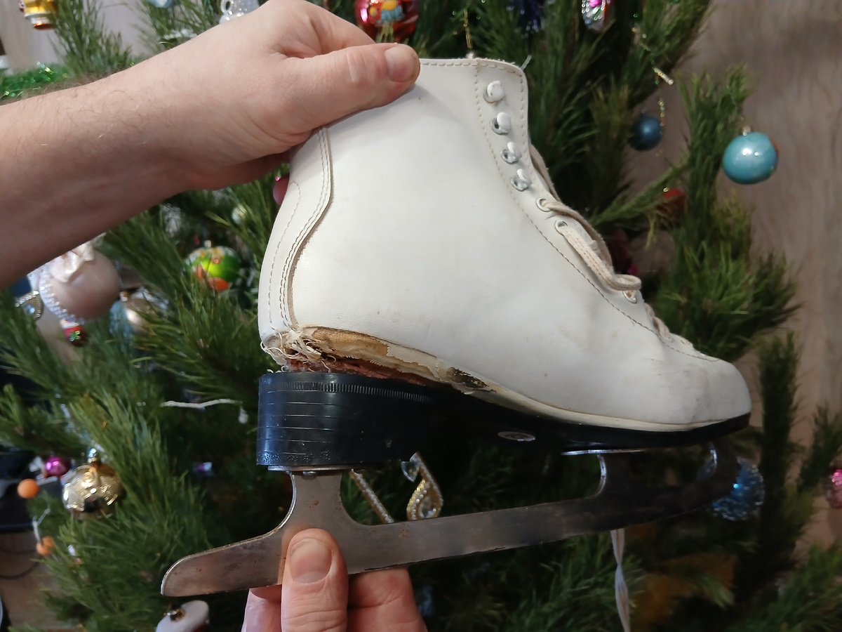 фото автора "31 год - капец моим конькам".