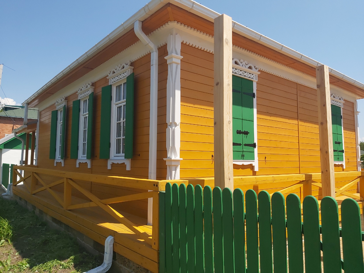 реконструированное подворье писателя Фоменко в Старочеркасской